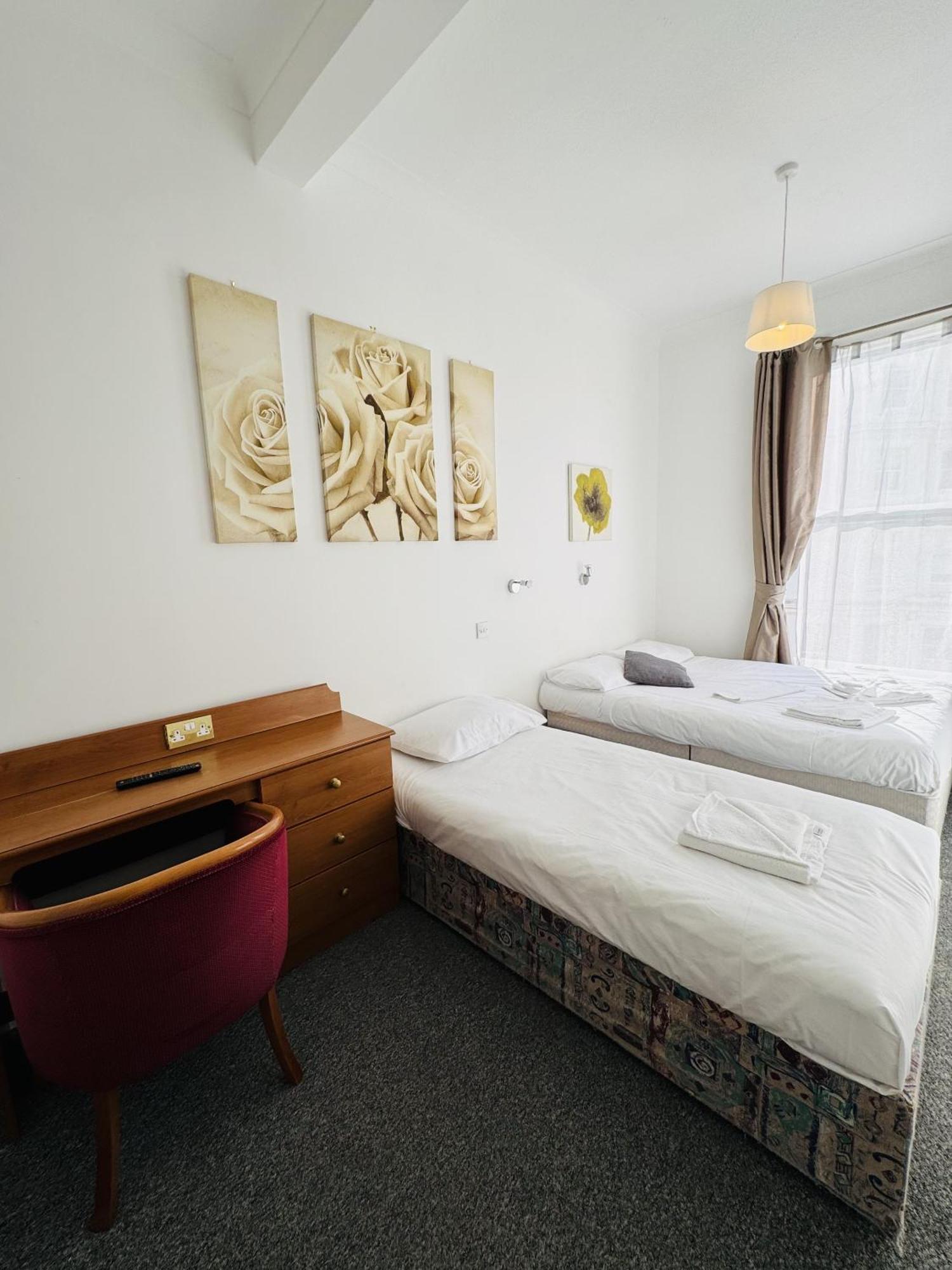 Carlton Court Hotel Истбурн Номер фото