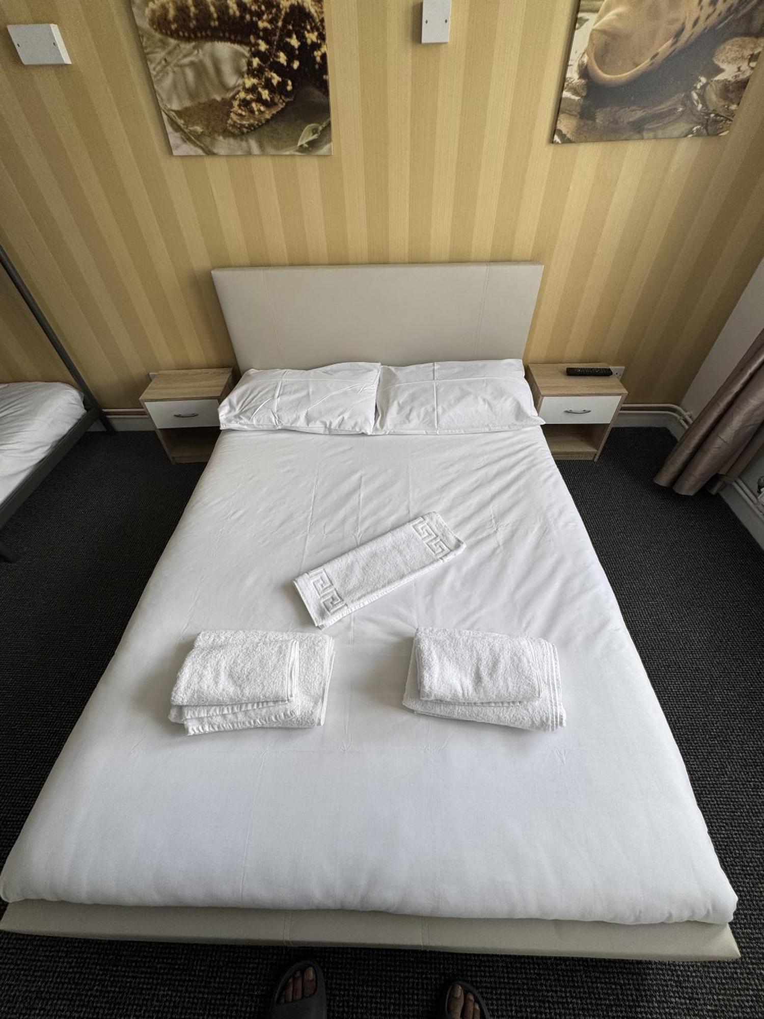 Carlton Court Hotel Истбурн Экстерьер фото