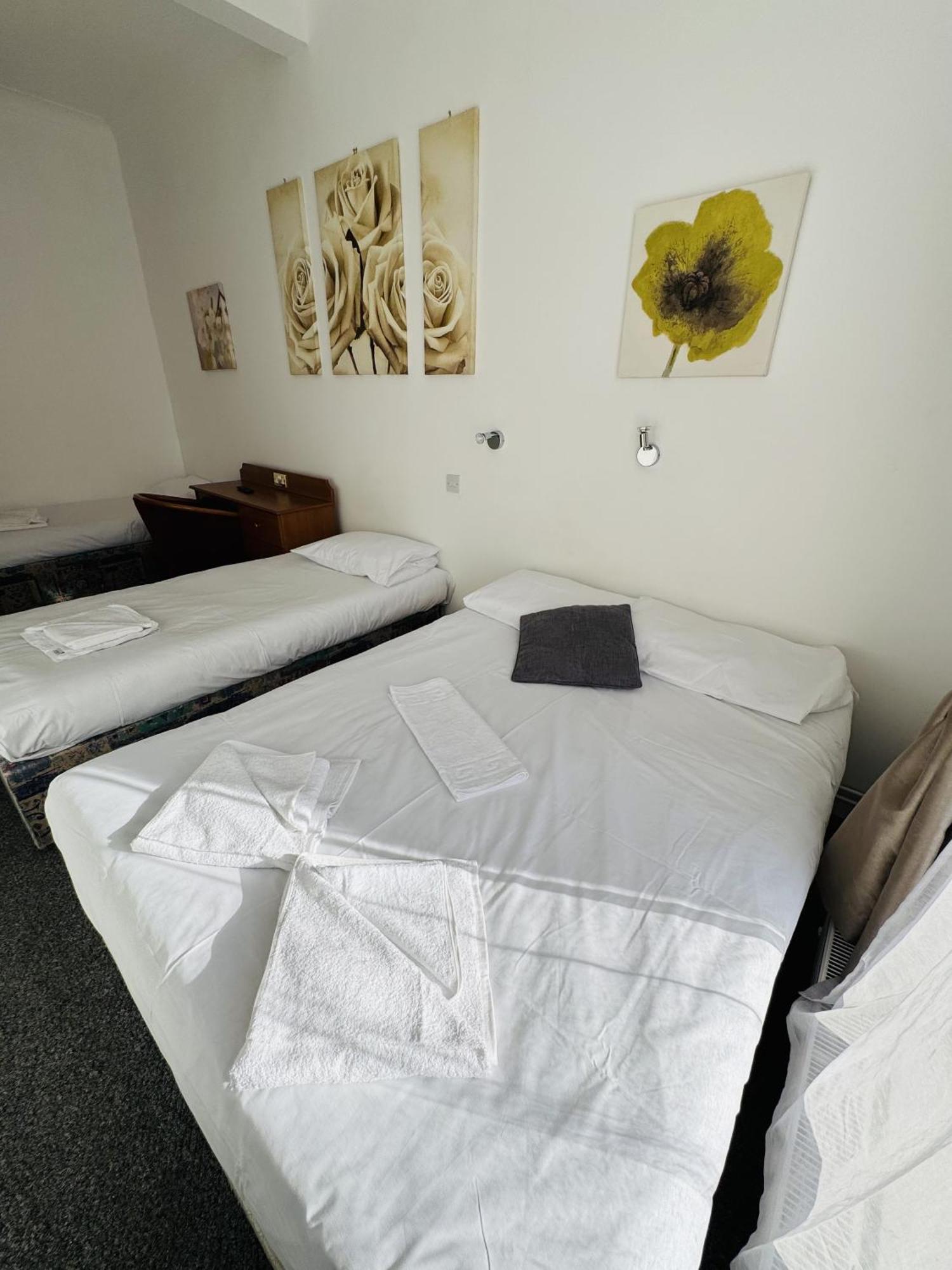Carlton Court Hotel Истбурн Номер фото